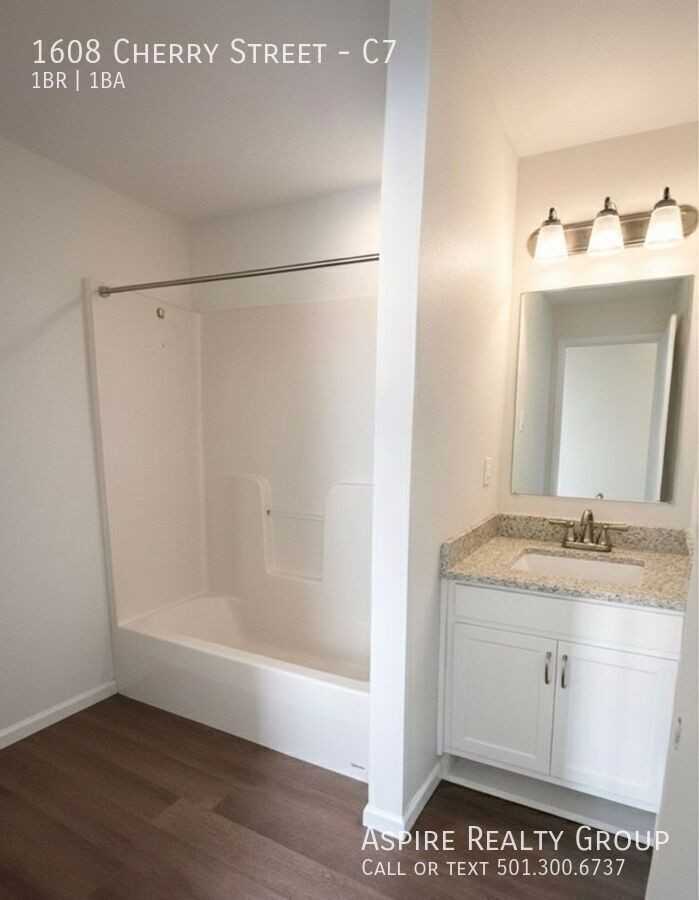 1608 Cherry St #C7 - Photo 3 of 7