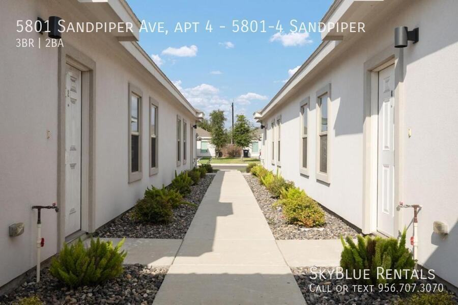 5801 Sandpiper Ave - Photo 3 of 21