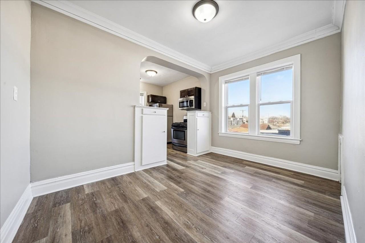 1940 Lombard Ave #3 - Photo 4 of 10