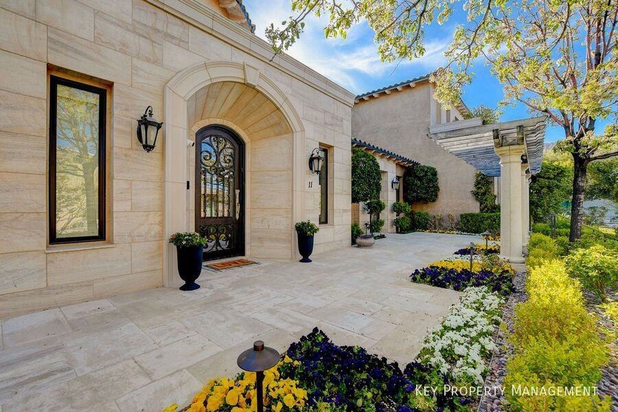 11 Sable Ridge Ct - Photo 5 of 50