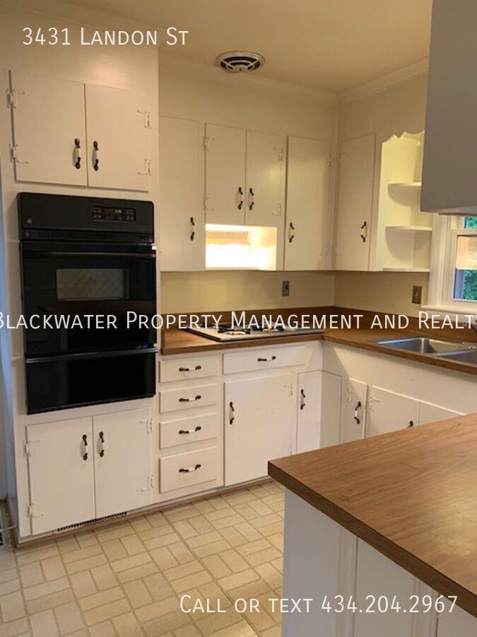 3431 Landon St - Photo 4 of 23