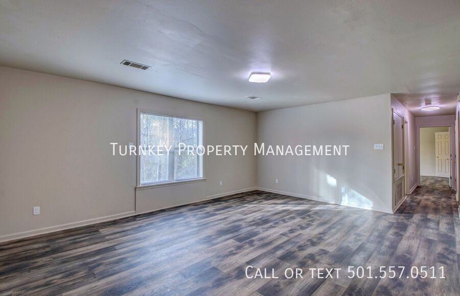 5557 Springvale Rd - Photo 6 of 17