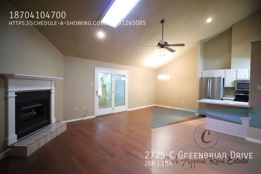2725 Greenbriar Dr Apt C - Photo 5 of 23