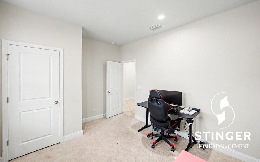 1170 Salem Bay Dr - Photo 6 of 35