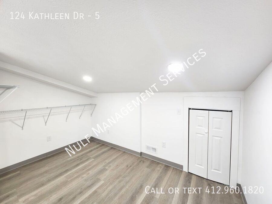 KATHLEEN & #5 - Photo 4 of 7