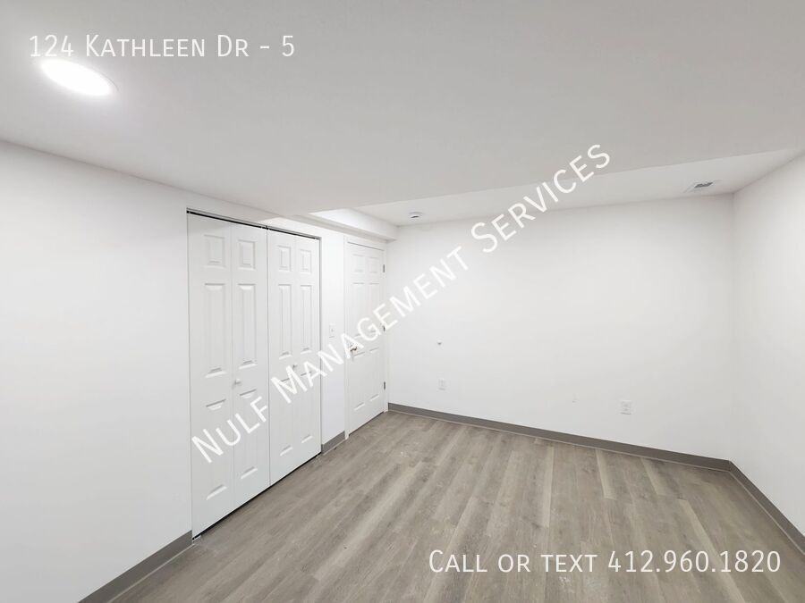 KATHLEEN & #5 - Photo 5 of 7