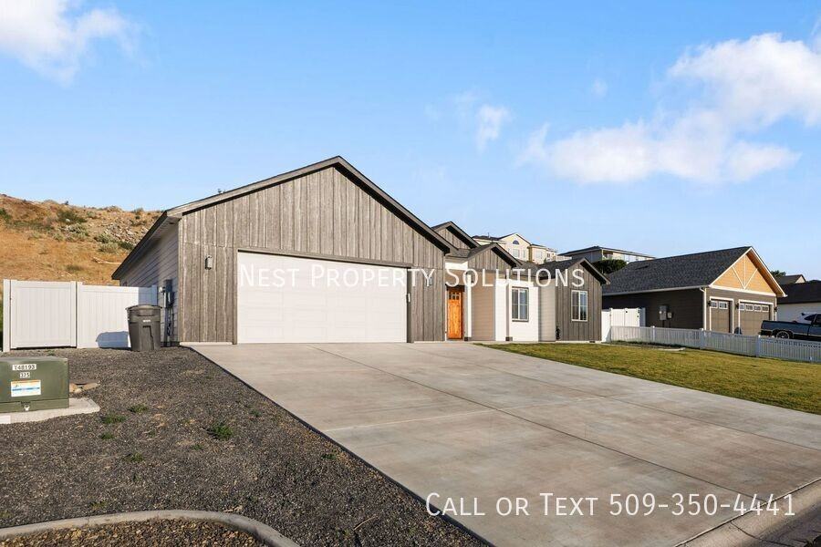 351 Stacy Dr Se - Photo 5 of 48