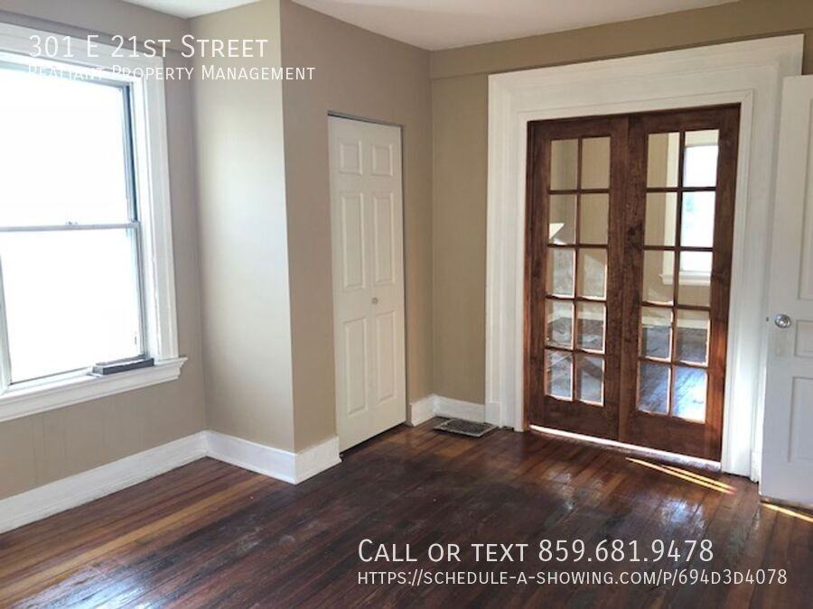 301 E 21st St - Photo 4 of 11