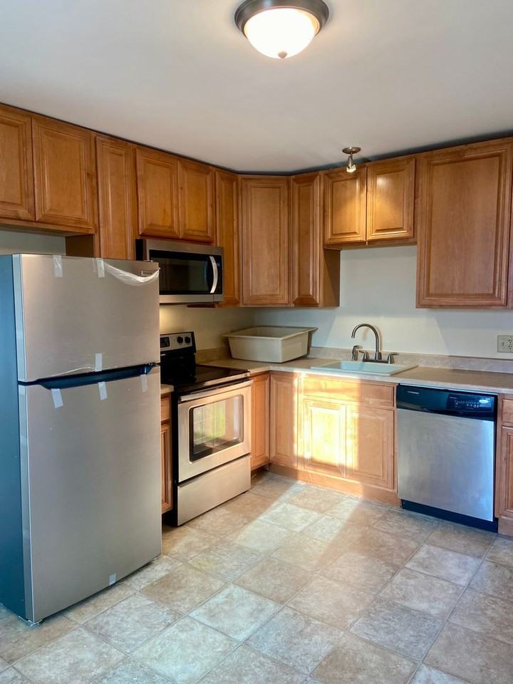 147 Herman Ave #2ndFL - Photo 2 of 10