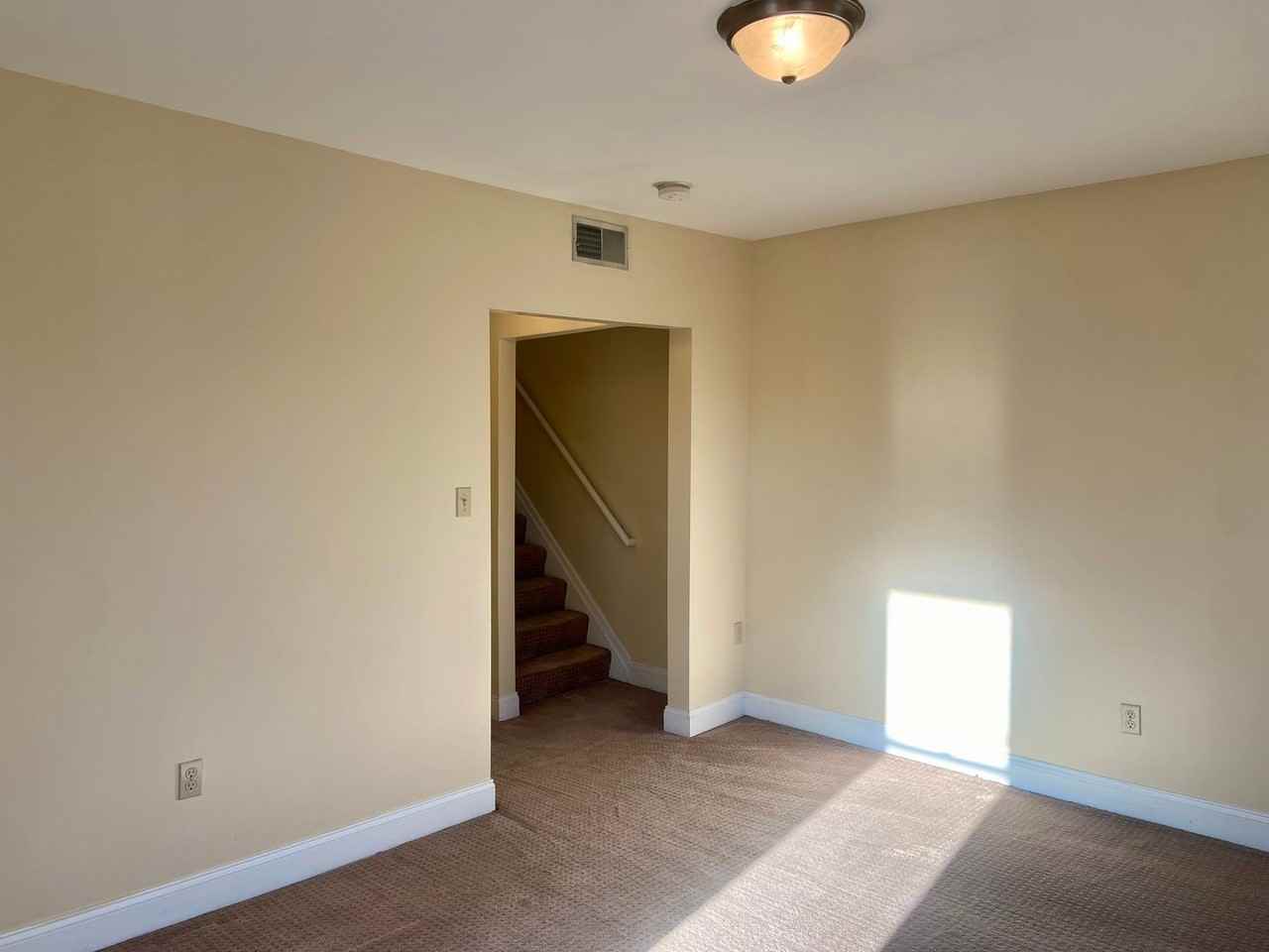 147 Herman Ave #2ndFL - Photo 5 of 10