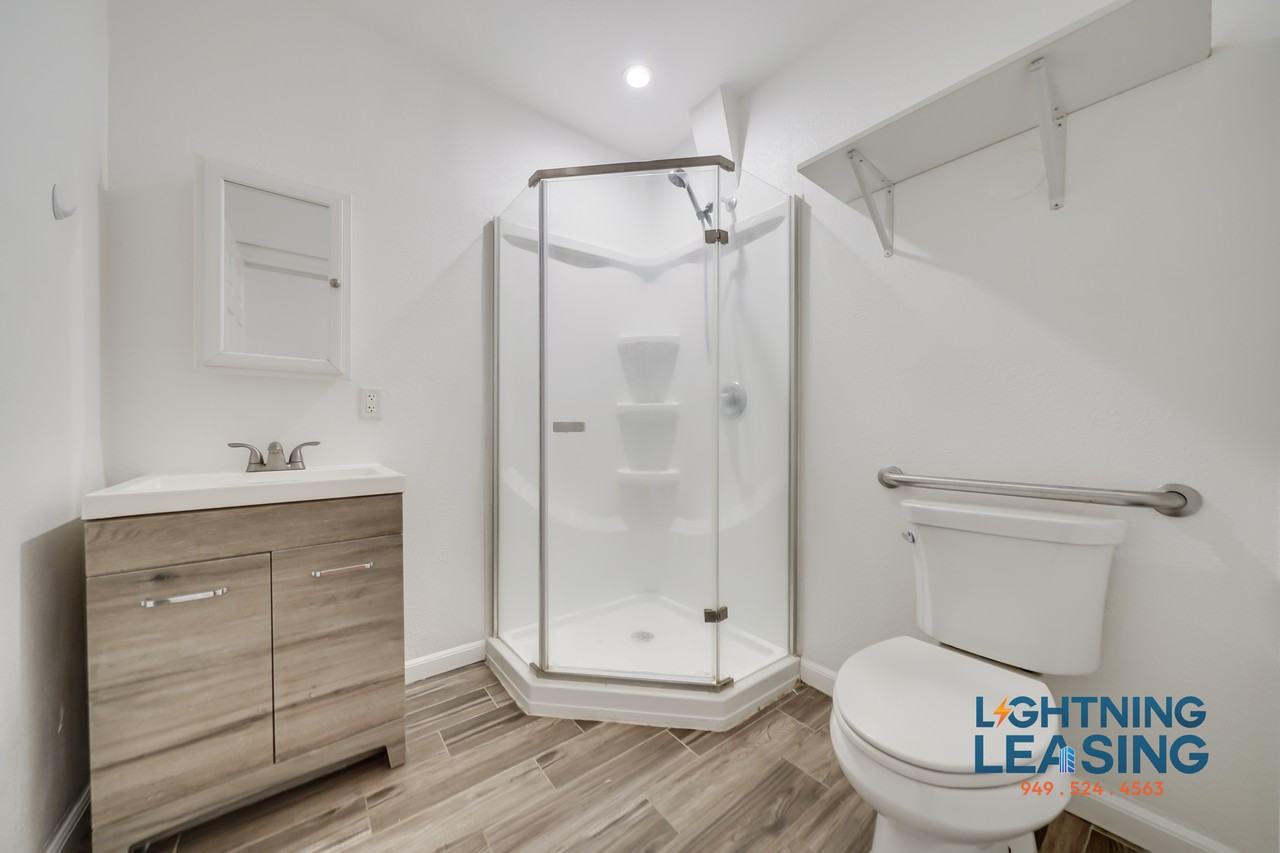 6635 Etiwanda Ave #20A - Photo 6 of 16