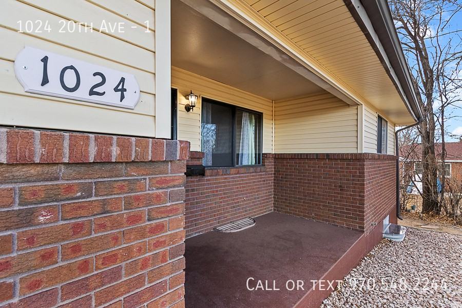 1024 20th Ave #1 - Photo 3 of 29