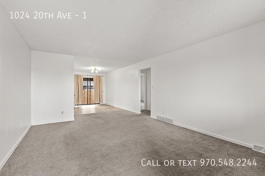 1024 20th Ave #1 - Photo 5 of 29