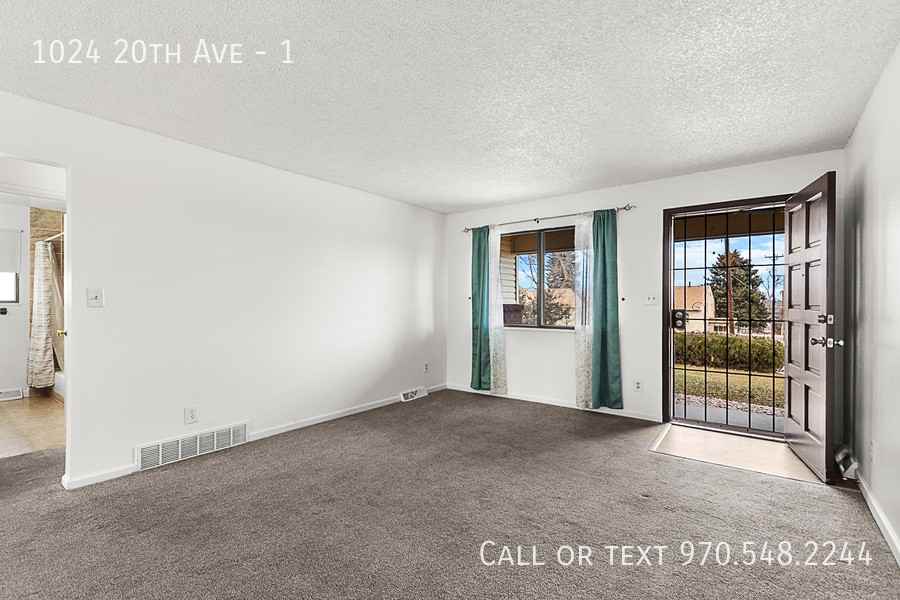 1024 20th Ave #1 - Photo 6 of 29