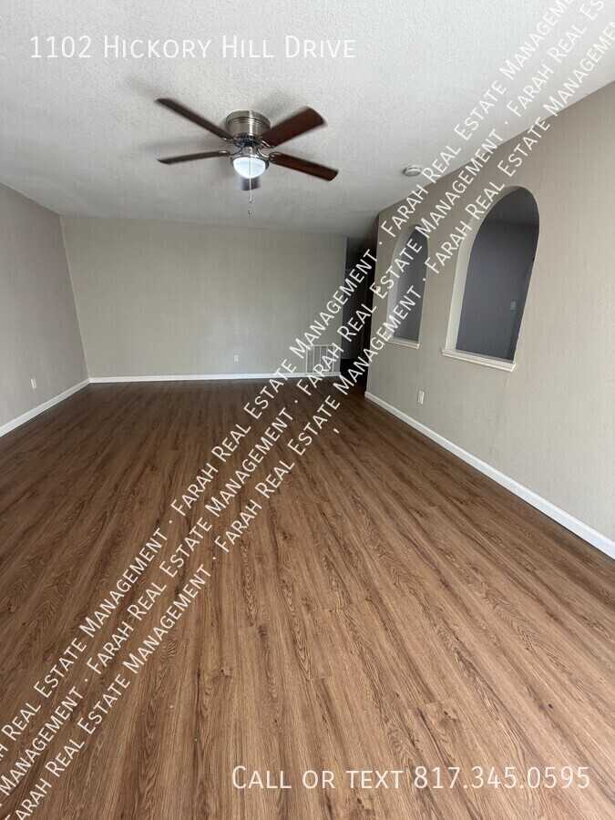 1102 Hickory Hill Dr - Photo 7 of 28