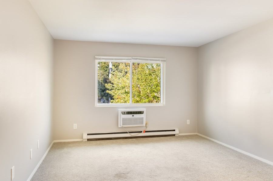 2310 E Webster Pl #102 - Photo 4 of 12