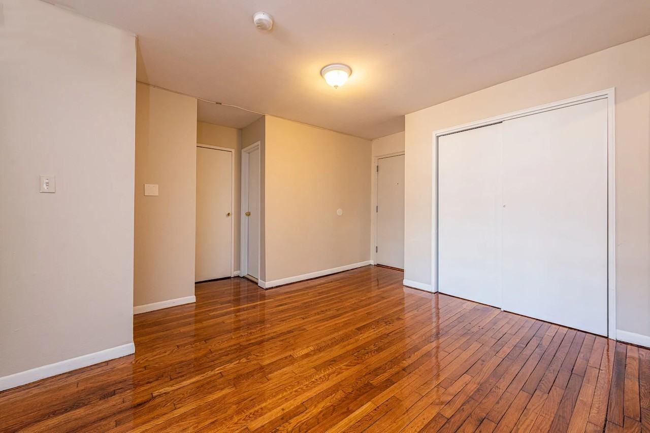 361-369 Park Ave #A1 - Photo 4 of 6