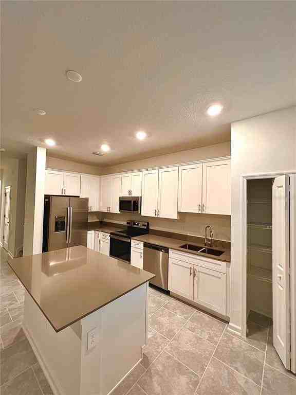 7520 Stone Creek Trl #7520 - Photo 2 of 29