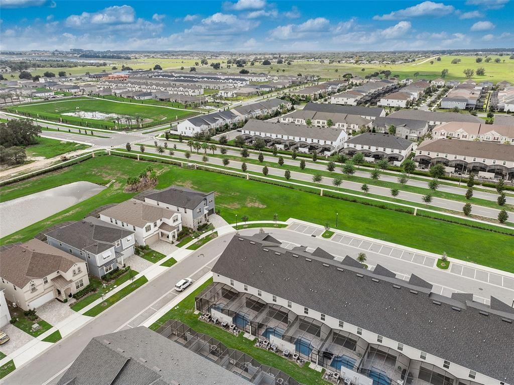 1688 Tropical Palms Cir #1688 - Photo 7 of 44