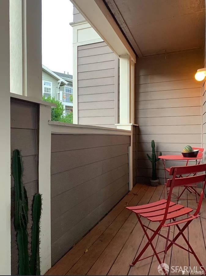 513 Swallowtail Ct #513 - Photo 3 of 3