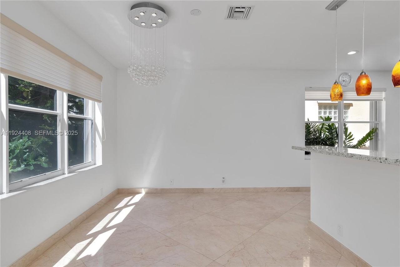 1262 Grant Ct #1262 - Photo 2 of 25