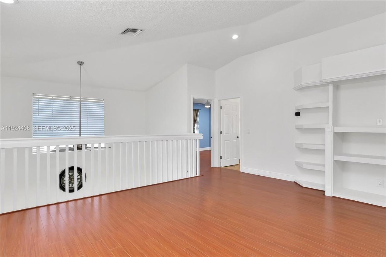 1262 Grant Ct #1262 - Photo 3 of 25