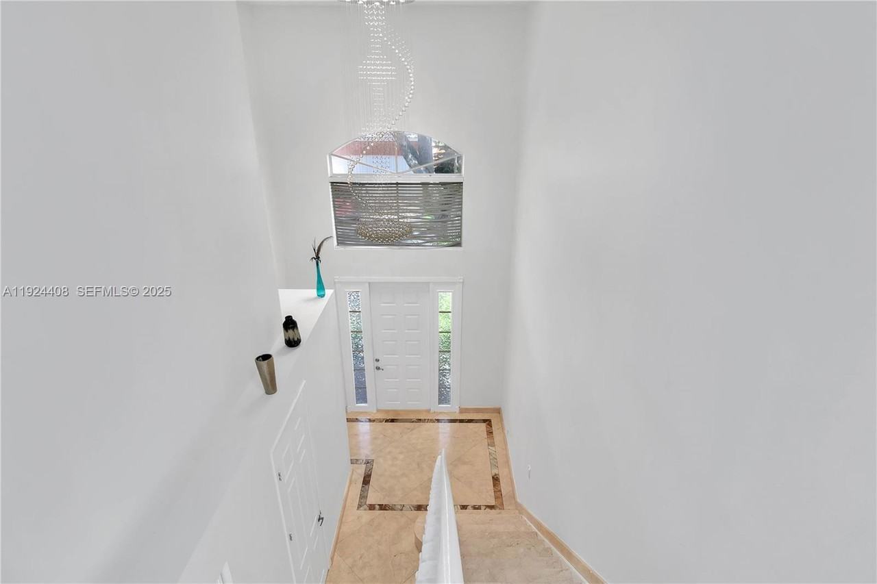 1262 Grant Ct #1262 - Photo 6 of 25