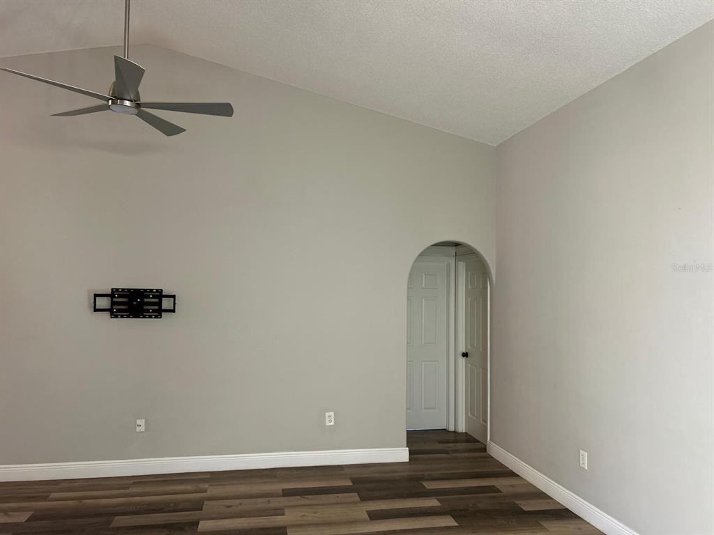 2557 Bear Creek Ct #2557 - Photo 3 of 25