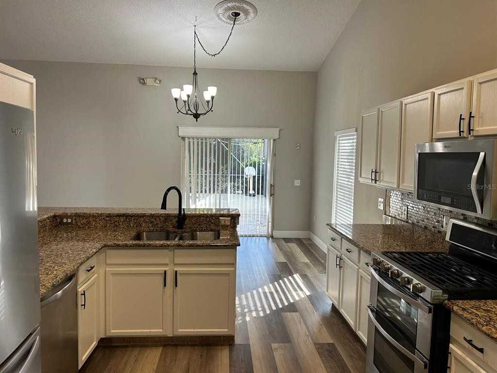 2557 Bear Creek Ct #2557 - Photo 7 of 25