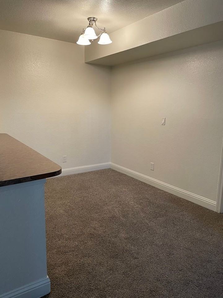 2909 Huntington Blvd #126 - Photo 7 of 10