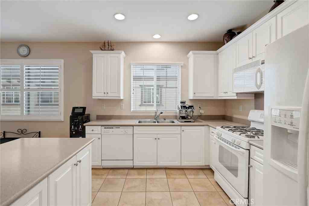 1250 Flint Dr #1250 - Photo 6 of 39