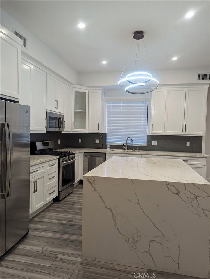 8238 N Sharuzi Ln #8238 - Photo 4 of 24