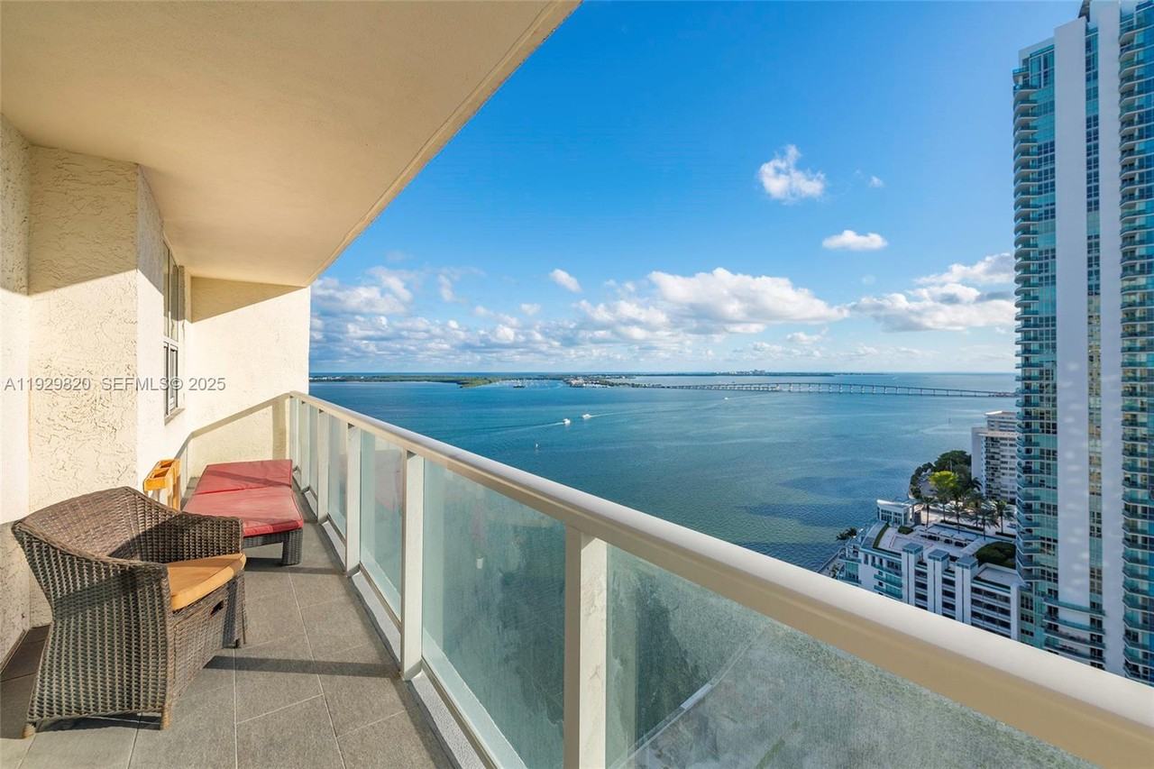 1155 Brickell Bay Dr