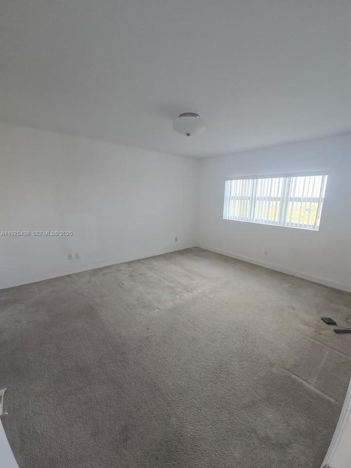 14951 Royal Oaks Ln #14951-2502 - Photo 6 of 23