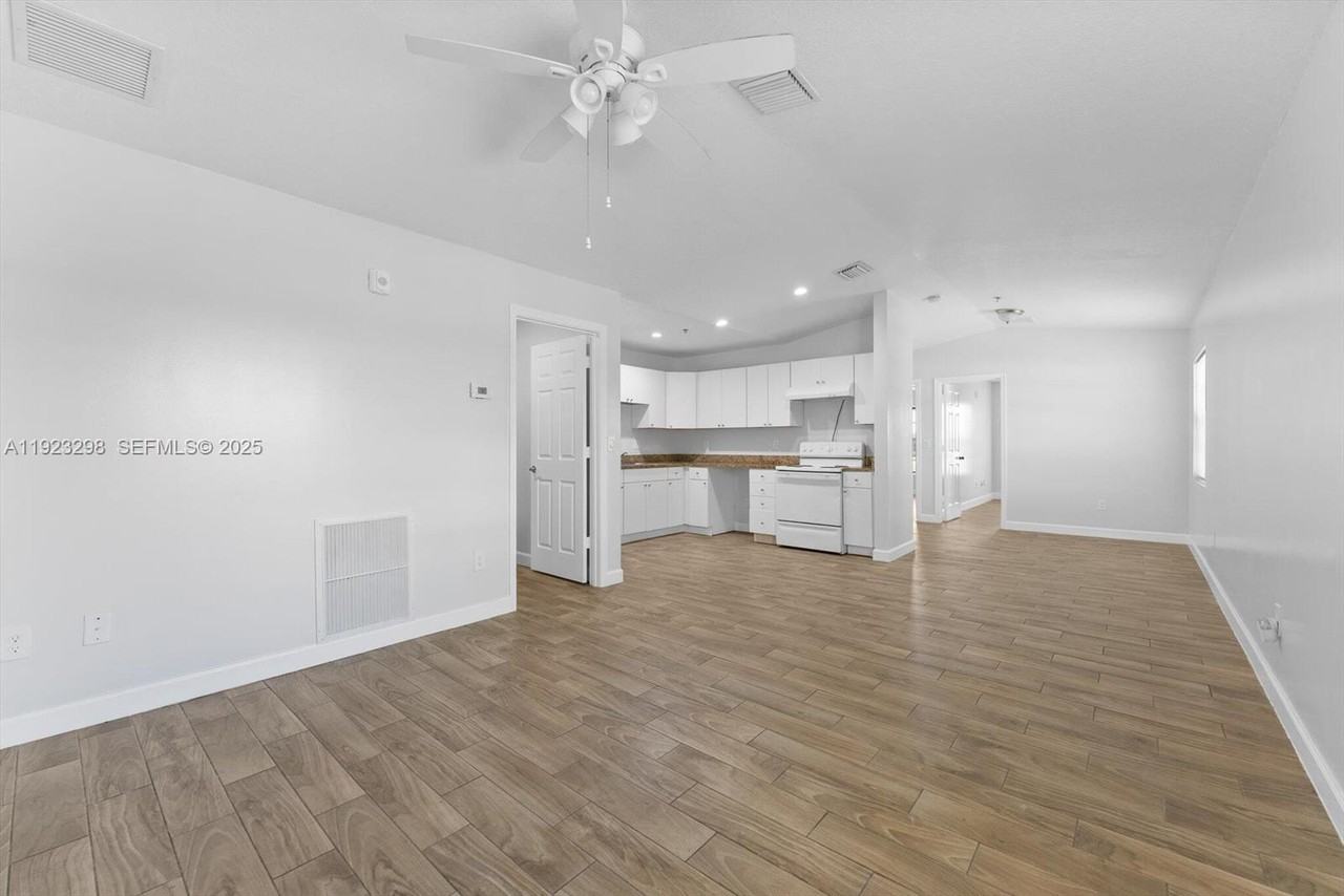 E 13th St #56C - Photo 4 of 14