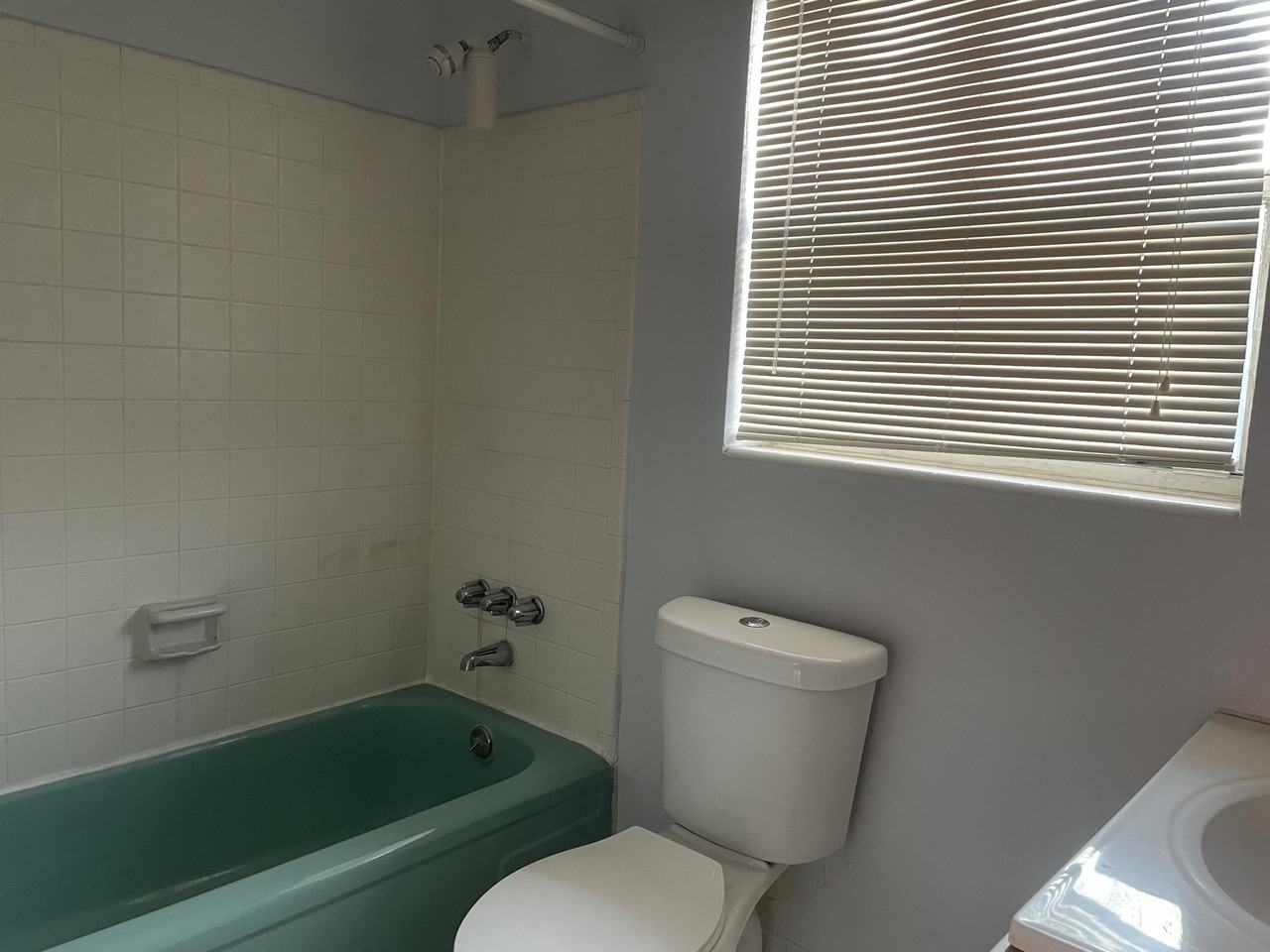 1150 W Blue Heron Blvd #1150-4 - Photo 7 of 7