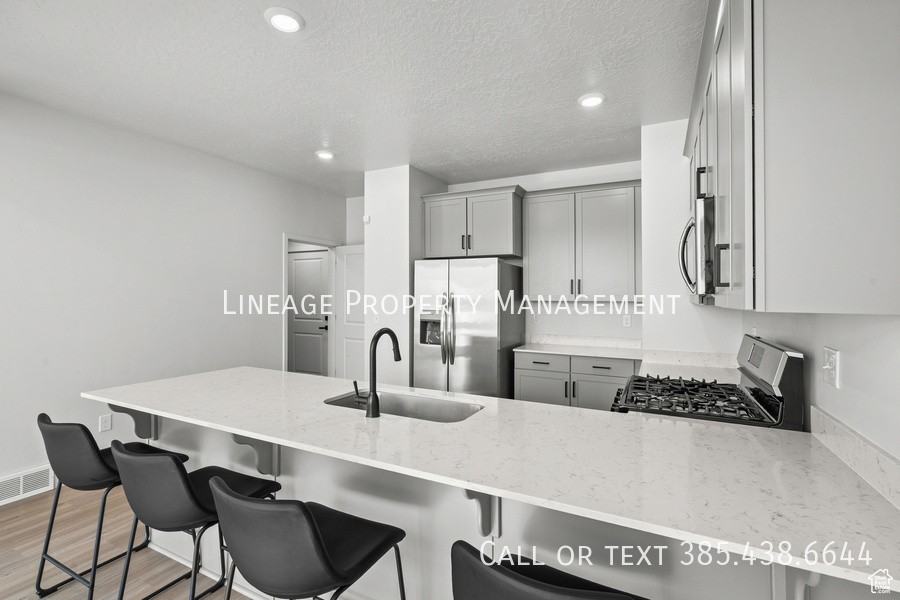 15524 S Trumpet Ln - Photo 2 of 23