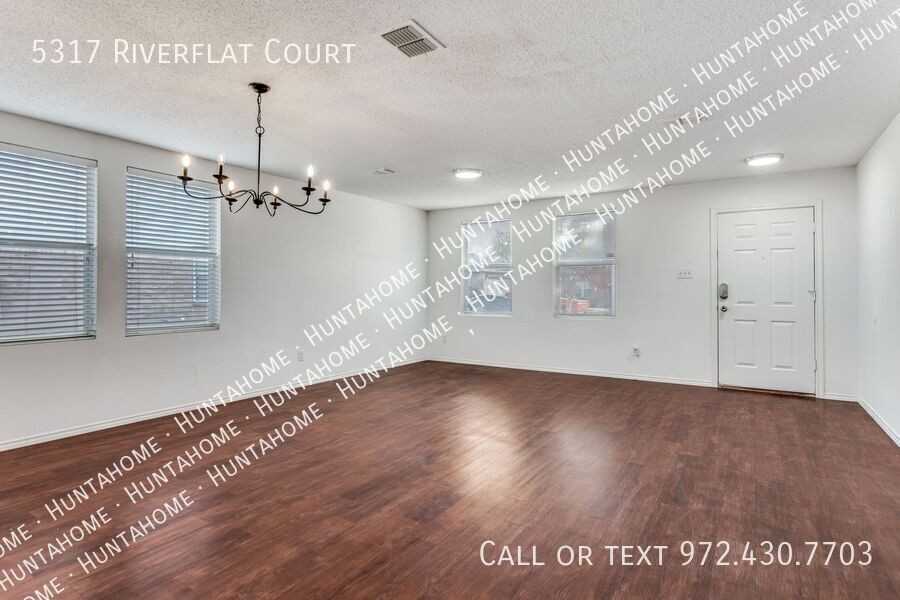 5317 Riverflat Ct - Photo 2 of 12