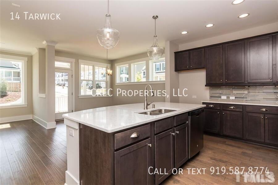 14 Tarwick Ave - Photo 3 of 27