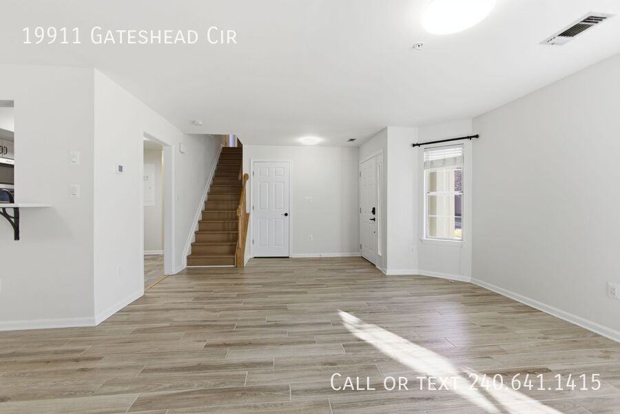 19911 Gateshead Cir - Photo 4 of 20