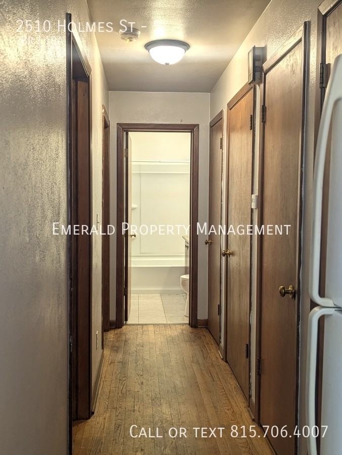 2510 Holmes St #5 - Photo 7 of 10