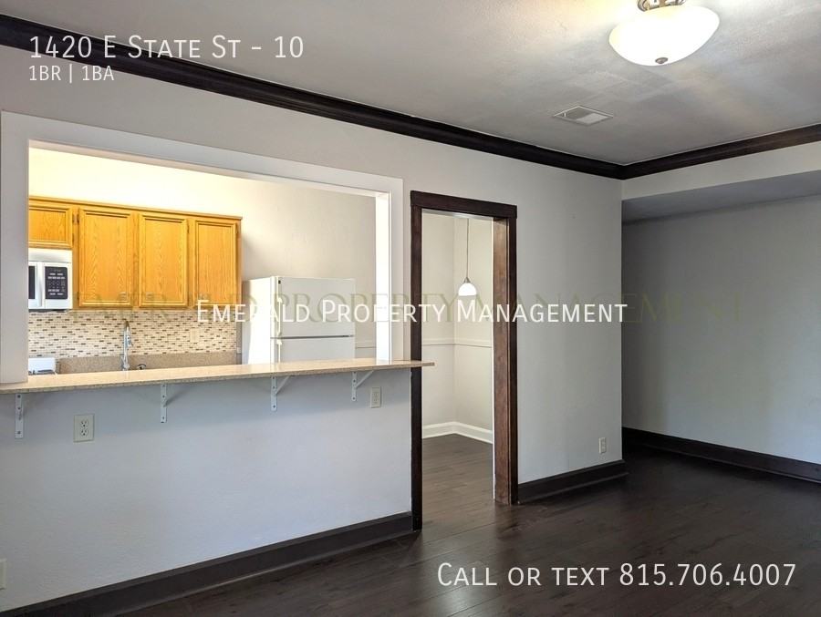 1420 E State St #10 - Photo 5 of 7