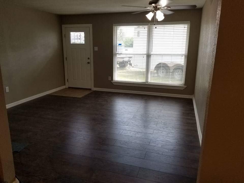 413 Pine St - Photo 7 of 26