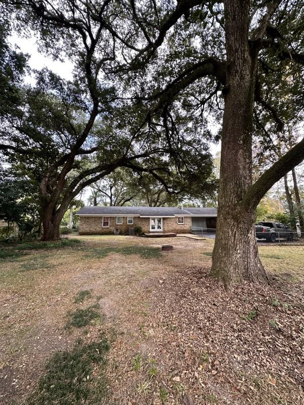 538 Hillview Rd - Photo 2 of 17