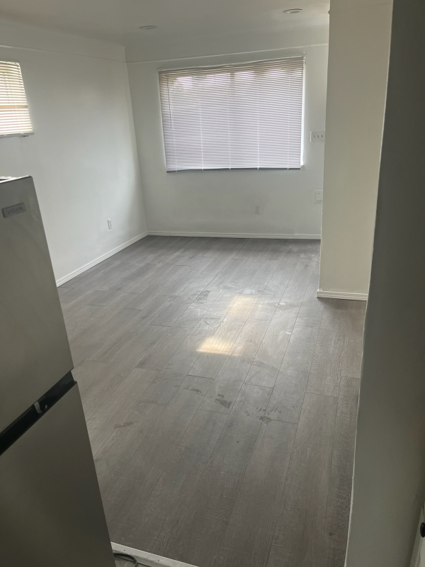 15236 Tireman St #1 - Photo 3 of 9