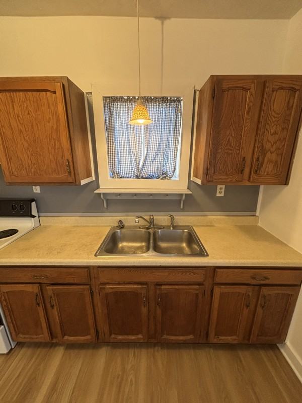 340 N Franklin St #A - Photo 4 of 46