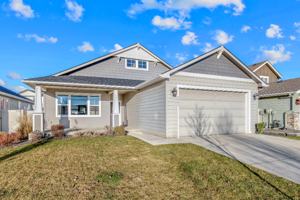 featured image of 3041 W Pascal Dr