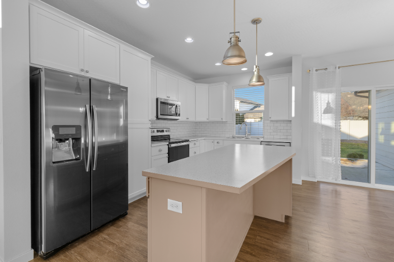 3041 W Pascal Dr - Photo 6 of 27