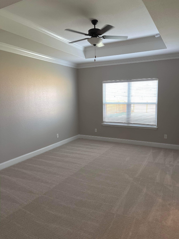 704 Shoal Crk - Photo 7 of 17