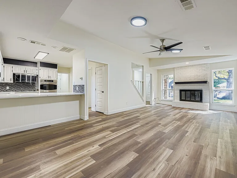 4121 Chestnut St - Photo 6 of 14